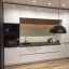 Кухня в стиле Хай Тек с фасадами глянцевая акриловая эмаль и ЛДСП  Lamarty. 2